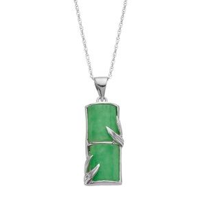 NWT Bridge cultured Pearl jade necklace on 18” length silver chain